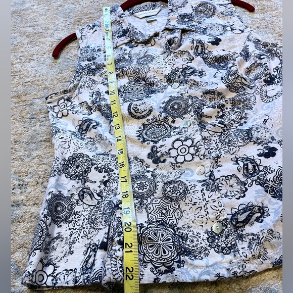 Christopher & Bank Sleeveless Button down Top Sz S - Picture 5 of 6